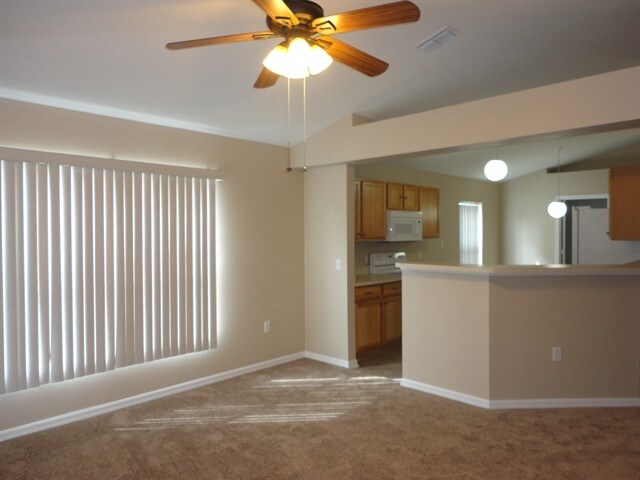 Foto del edificio - 1307 Sheridan Bay Dr