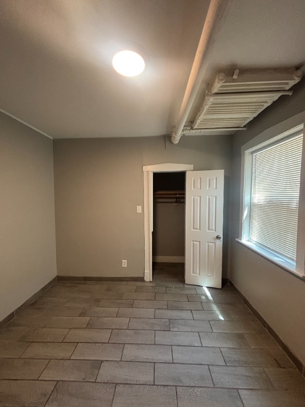 Foto del edificio - 6059 S Troy St