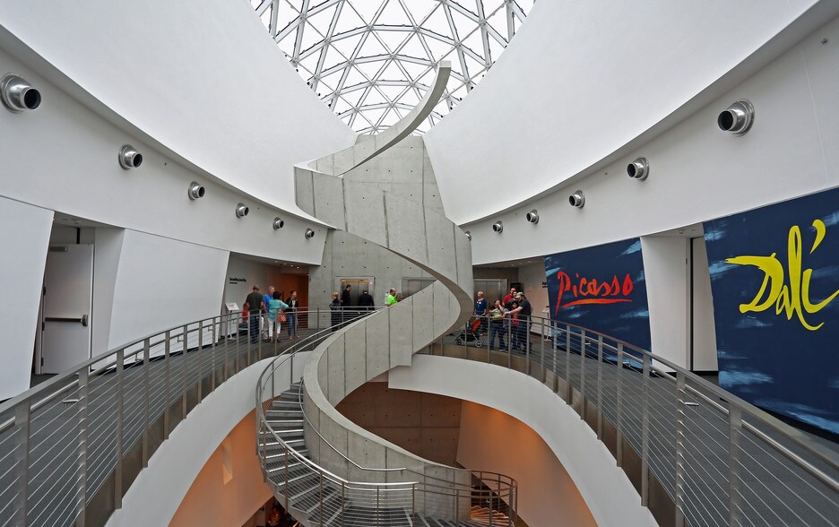 Grande Bay Apartments Rentals Clearwater, FL