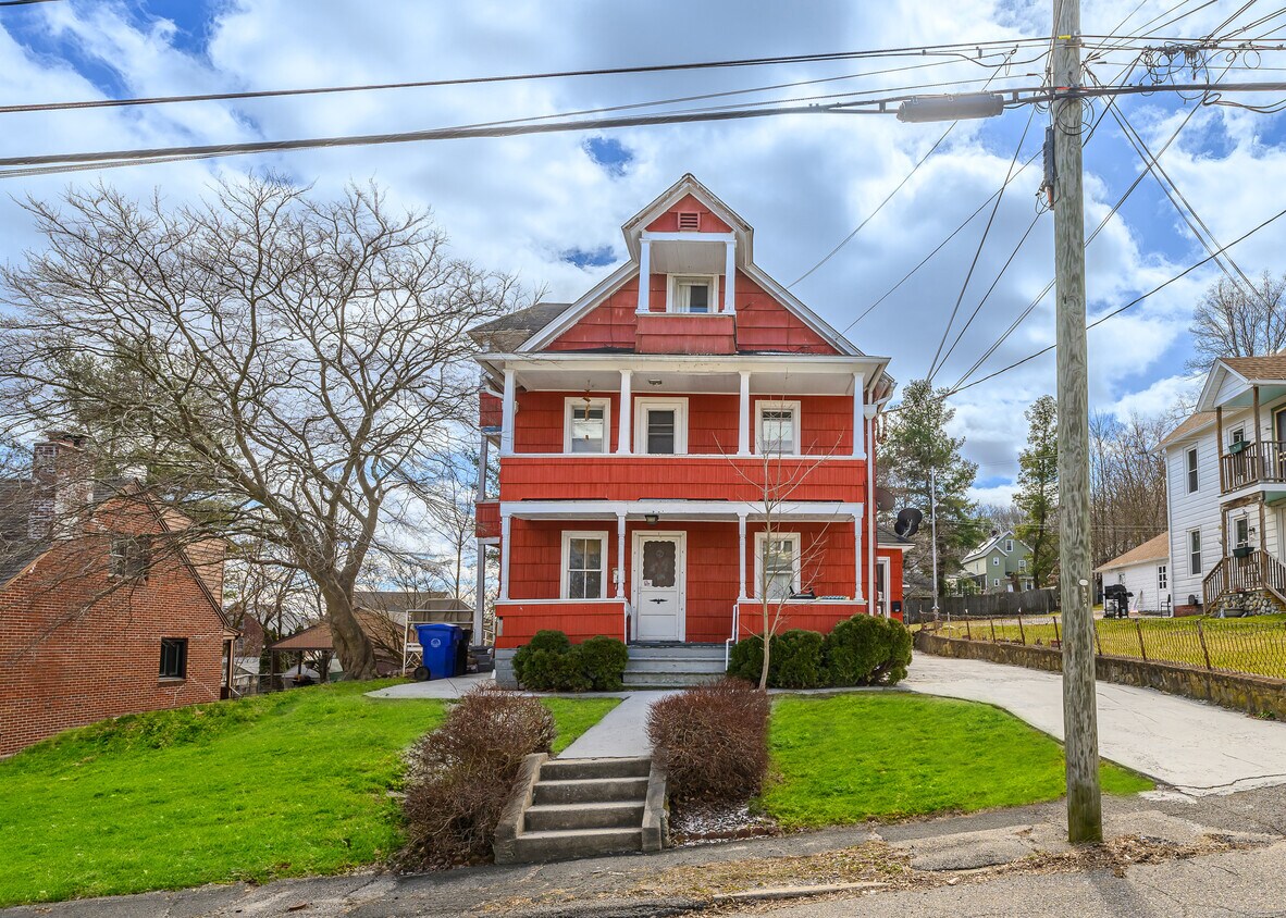Primary Photo - 153 Funston Ave