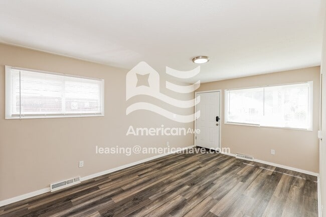 Building Photo - 12006 Erwin Ave