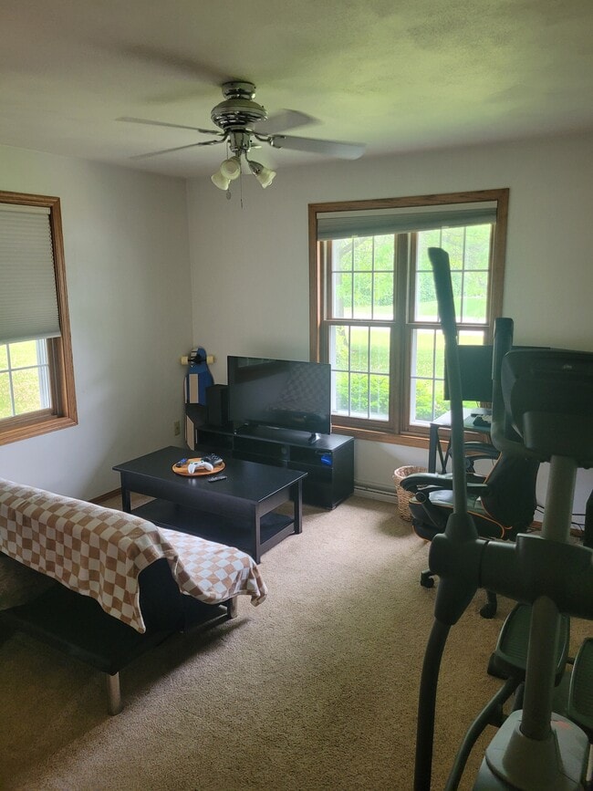 bedroom - W5851 Hearthstone Dr