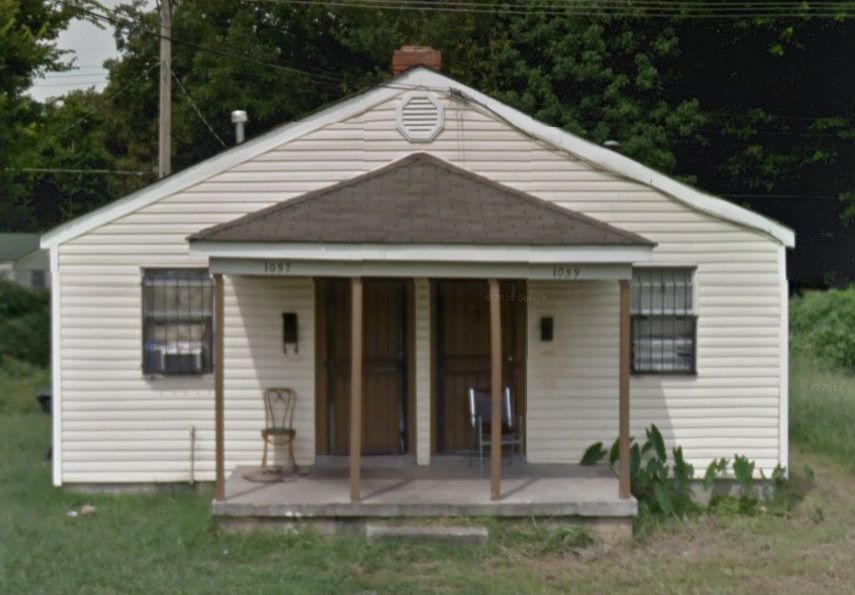 Primary Photo - 1059 N Claybrook St