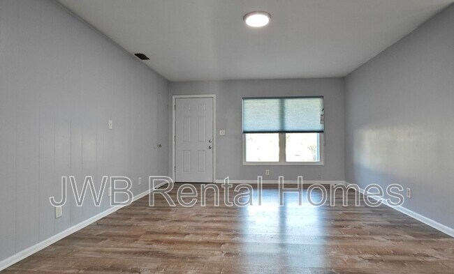 Foto del edificio - 2525 Townsend Blvd