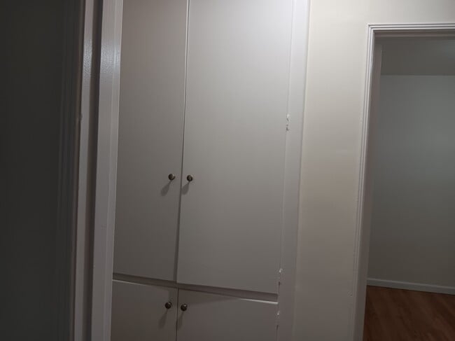 Foto del edificio - 2330 Frey Ave