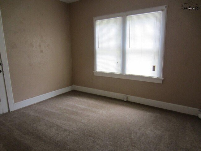 Foto del edificio - 920 E Fort Worth St