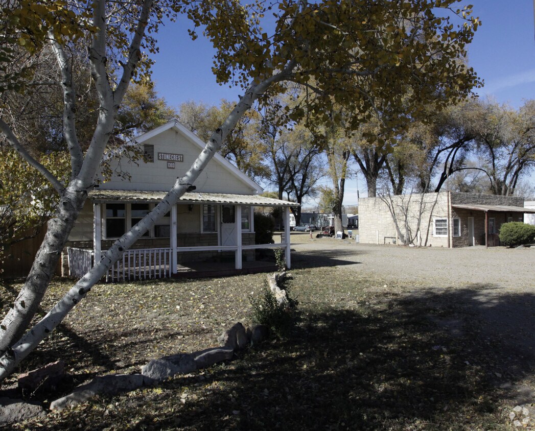Foto principal - 1303 N College Ave