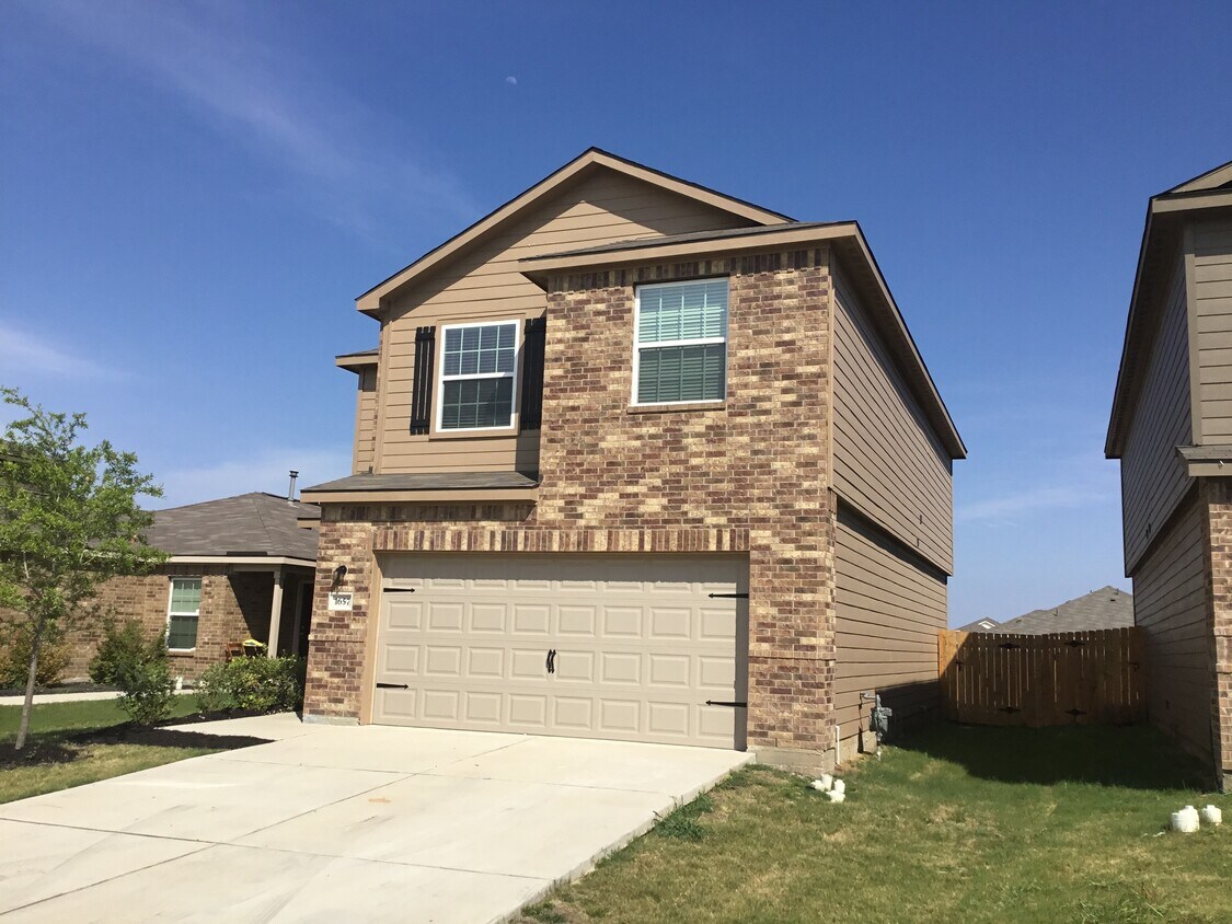 Foto principal - 1657 Amy Dr
