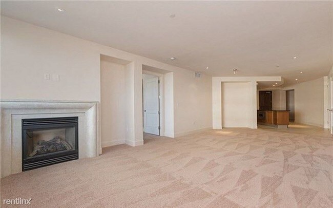 Building Photo - 1 br, 1.5 bath Apartment - 5052 Scholarship