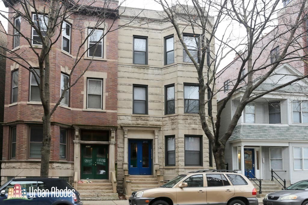 Primary Photo - 2842 N Sheffield Ave