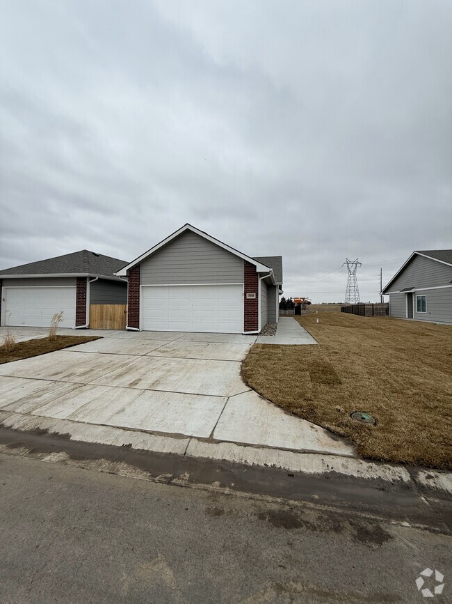 Building Photo - 3903 S Blue Lake Ct