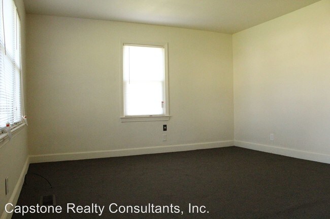 Foto del edificio - 3 br, 1 bath House - 302 HUFF CIRCLE