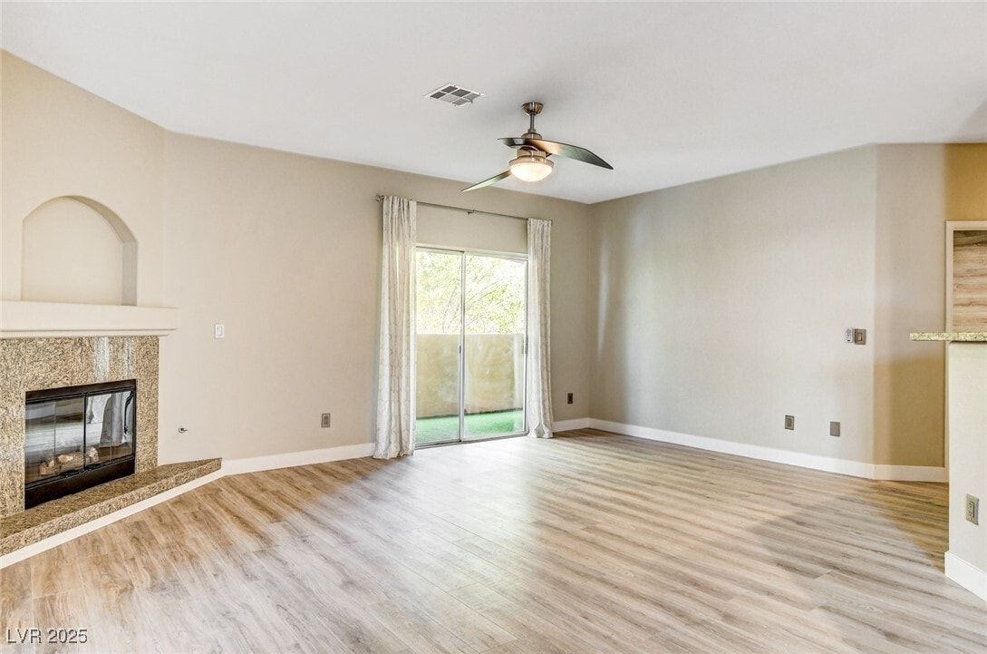 Foto principal - 8729 Red Brook Dr