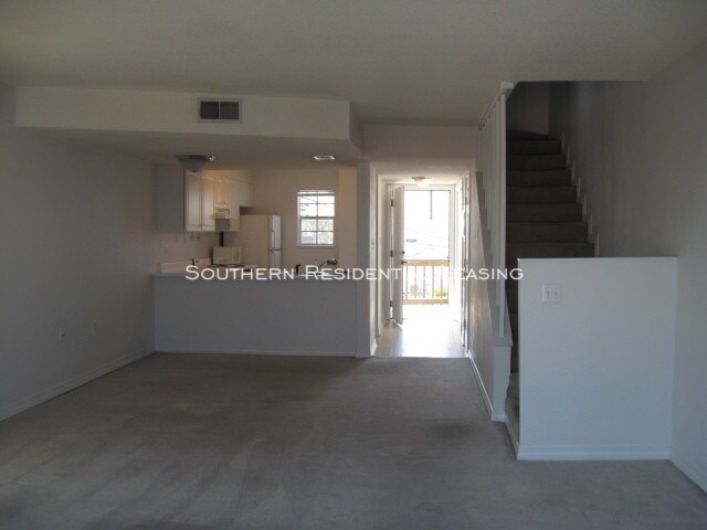 Building Photo - 354 Billfish Ave