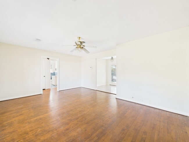 Foto del edificio - 3035 Guese Rd