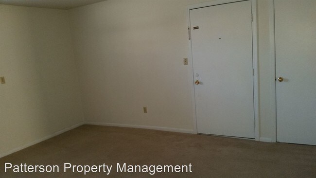Building Photo - 722 Demaret Dr