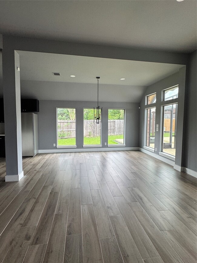 Building Photo - 6330 Bear Creek Court