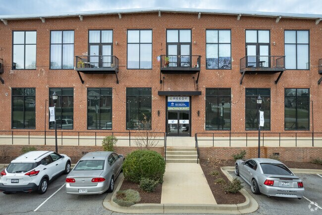 Building Photo - Bldg 1