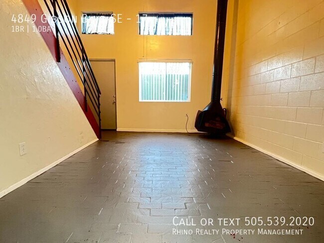Foto del edificio - 4849 Gibson Blvd SE