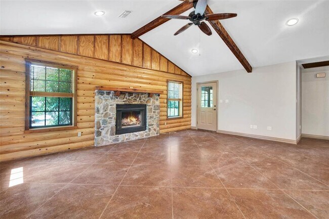 Foto del edificio - 306 Homesite Rd