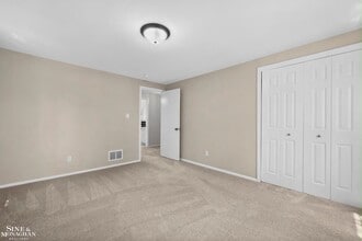 Building Photo - 22951 Lee Ct