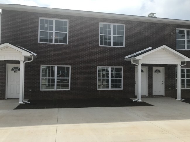 Building Photo - 518 Honeycomb Way