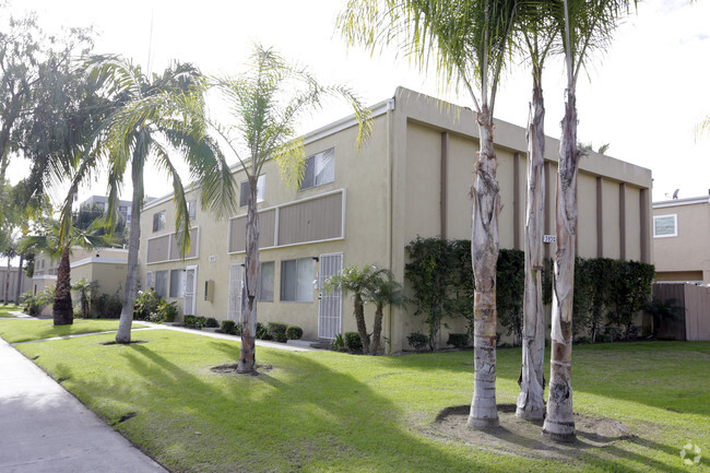 Building Photo - Palm Tree Gardens Apartments