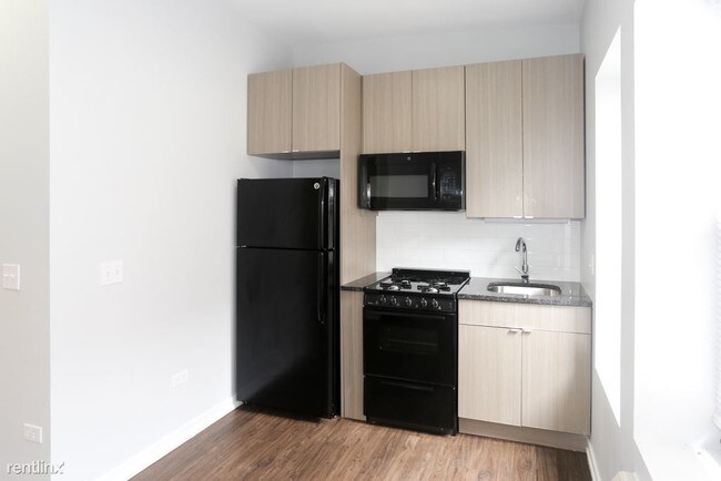 Foto del edificio - 4875 N Magnolia Ave