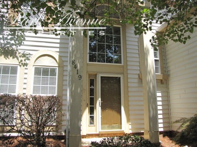 Foto del edificio - 8419 Bridgestone Dr