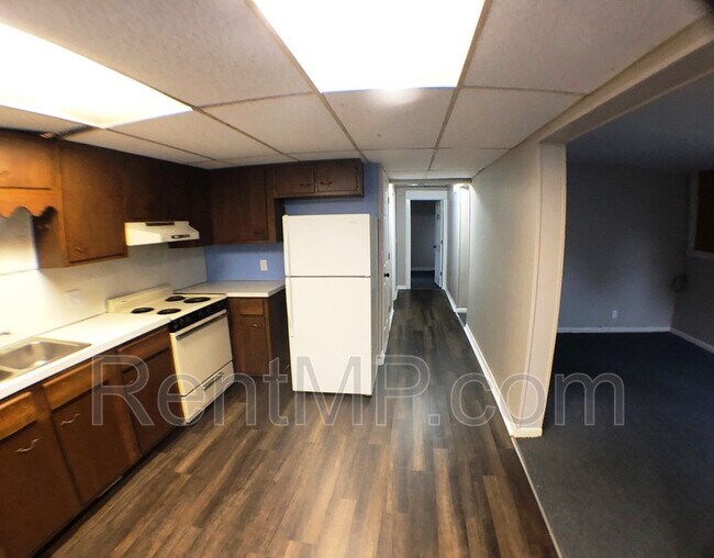 Foto del edificio - 414 N University Ave