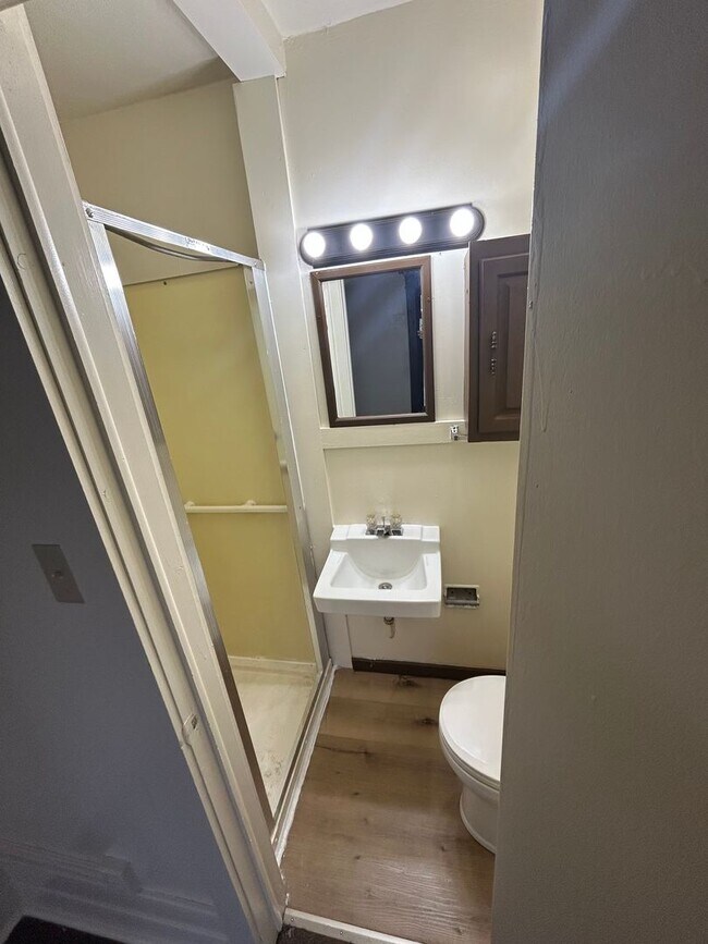 Foto del edificio - Sunnyside Multi-Family