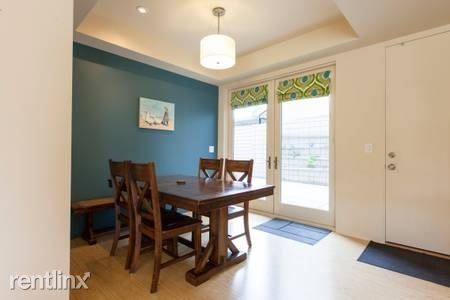 Foto del edificio - 3 br, 2.5 bath Townhome - 2101 Quitman St