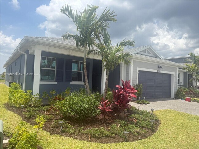 Building Photo - 10503 SW Orana Dr