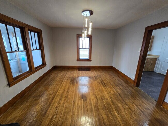 Foto del edificio - 2460 Willow Ave