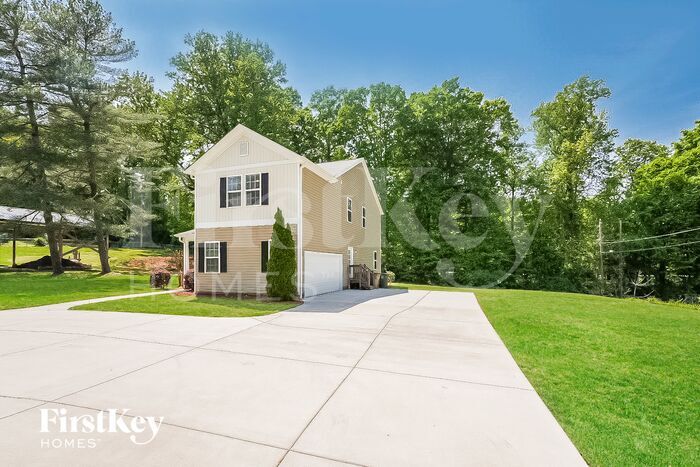 Primary Photo - 4707 Sweetbriar Road