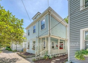 Building Photo - 169 Fishburne St