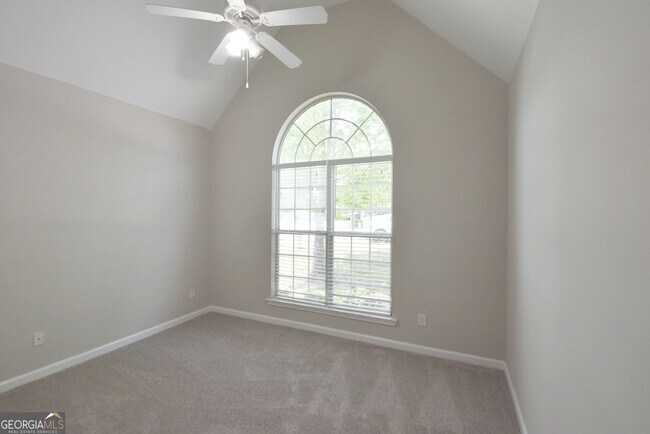 Foto del edificio - 208 Turnbridge Cir