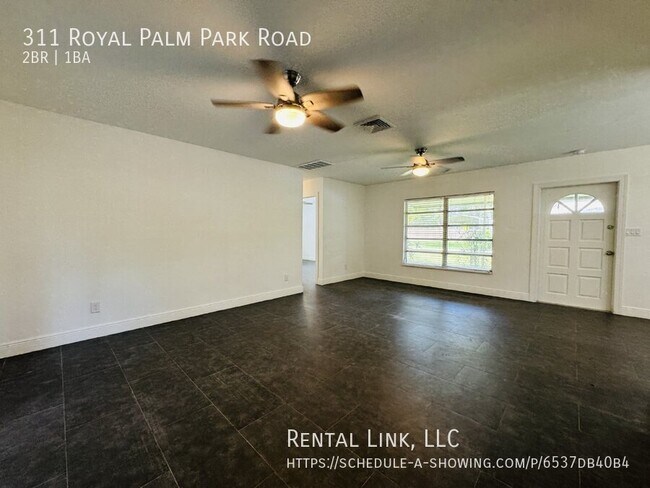 Foto del edificio - 311 Royal Palm Park Rd