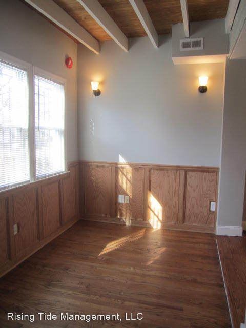 Building Photo - 3 br, 2 bath House - 1349 Ridge Place, SE