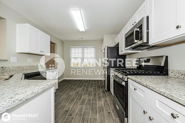 Building Photo - 4725 Stonecrop Dr