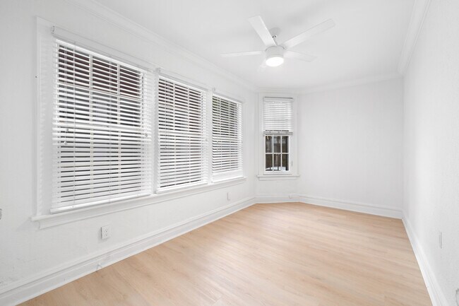 Foto del edificio - 2307-09 S. Clewis