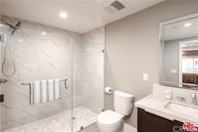 Foto del edificio - 2939 Leeward Ave