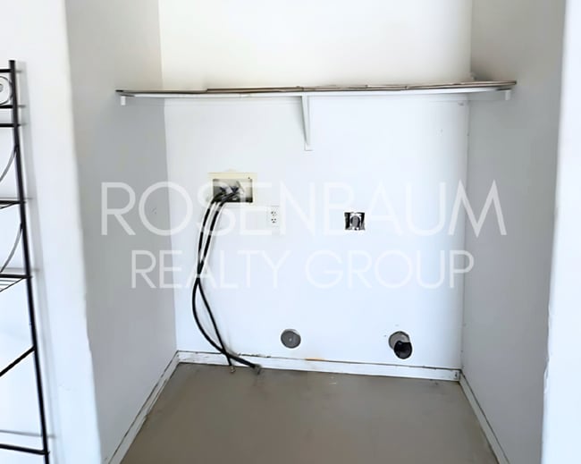 Foto del edificio - Gorgeous 3-bedrooms, 2-baths home located ...