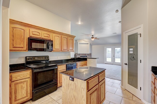 Building Photo - 2816 Coventry Manor Dr