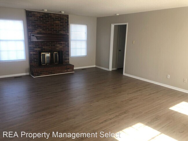 Building Photo - 3 br, 2.5 bath House - 9325 Collingwood Road
