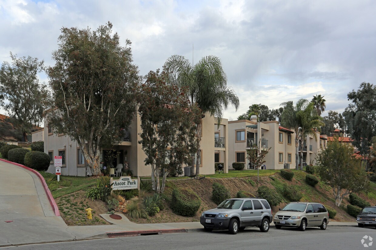 AscotPark Apartments in Bonsall, CA