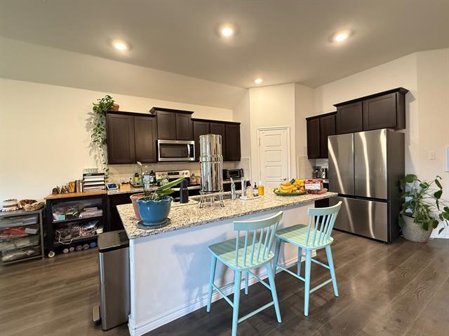 Foto del edificio - 2631 Strawberry Hill Ln