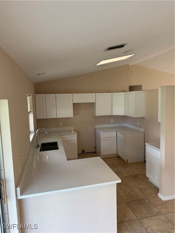 Foto del edificio - 825 SW 37th Terrace