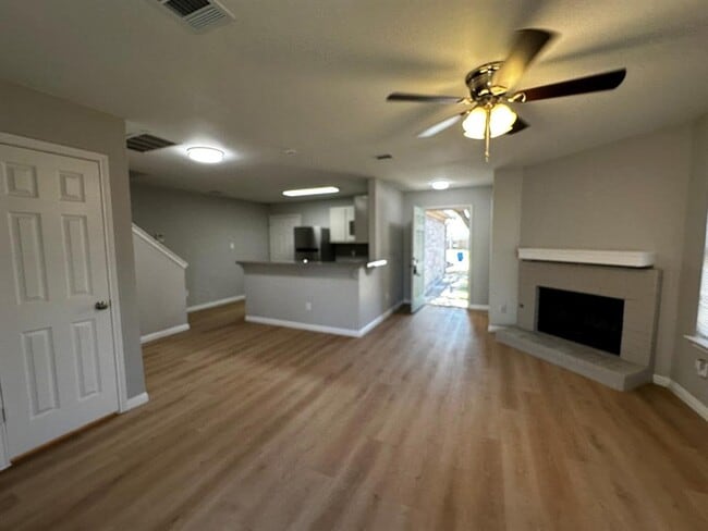 Foto del edificio - 2906 Kestrel Dr