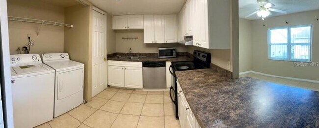 Foto del edificio - 9900 Sweepstakes Ln